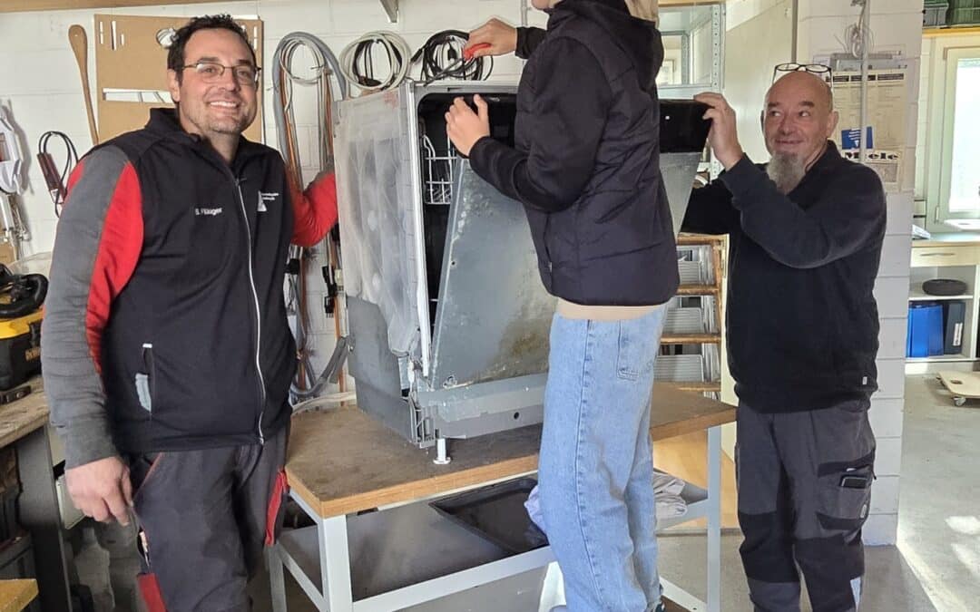 Zukunftstag bei Haushaltgeräte Aarberg AG